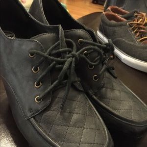 Jeffery Campbell lace up wedge oxford